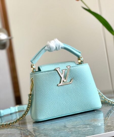 Louis Vuitton Capucines Mini White For Women, Women’s Handbags, Shoulder Bags And Crossbody Bags 8.3in/21cm LV M59850