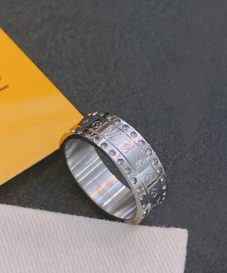 Louis Vuitton Ring