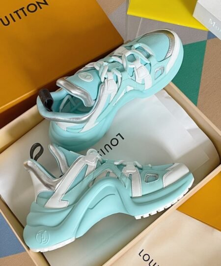 Louis Vuitton Women’s LV Archlight Sneaker Blue For Women LV