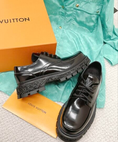 Louis Vuitton LV Baroque Derby Black For Men LV 1AAHAT