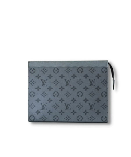Pochette Voyage MM Monogram Gray For Men 10.6in/27cm M30840
