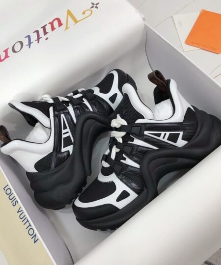 Louis Vuitton Women’s LV Archlight Sneaker Black For Women LV