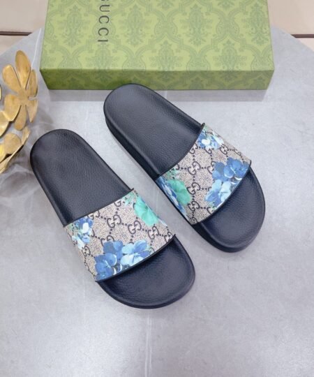 Gucci Men’s Slides Bloom Print Blue For Men 408508 G2200