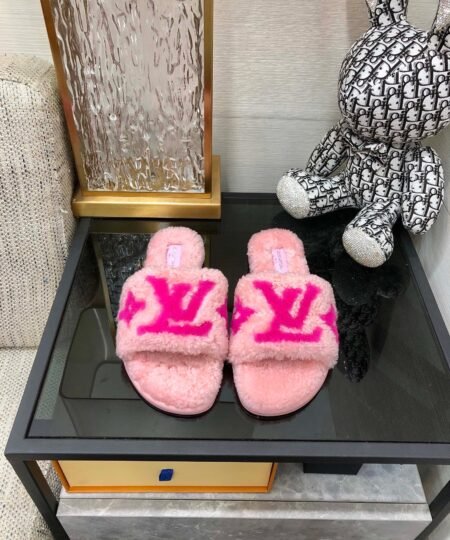 Louis Vuitton Women’s Magnetic Flat Mule Pink For Women LV