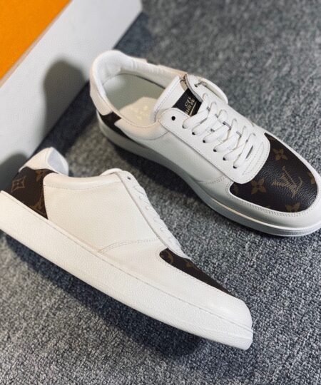 Louis Vuitton Rivoli Sneaker Brown And White For Men LV