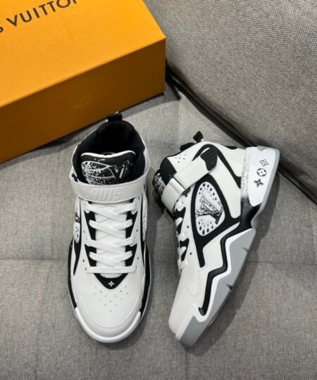 Louis Vuitton LV Trainer 2 Sneaker White For Men LV 1AAH95