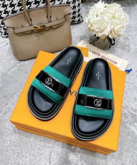 Louis Vuitton Women’s Pool Pillow Flat Comfort Mule Green For Women LV 1AA0SY