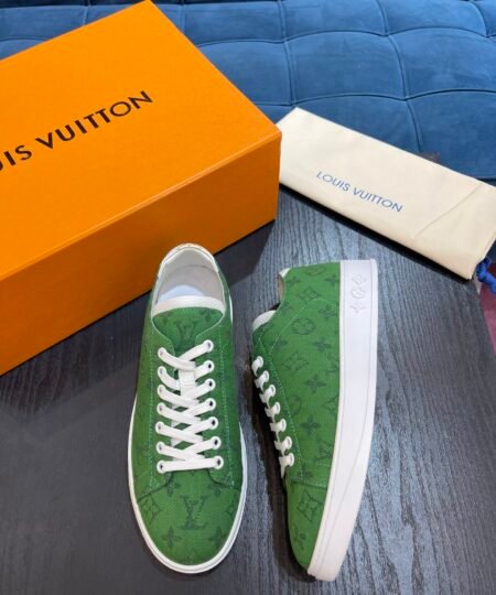 Louis Vuittion LV Resort Sneaker Green For Men LV