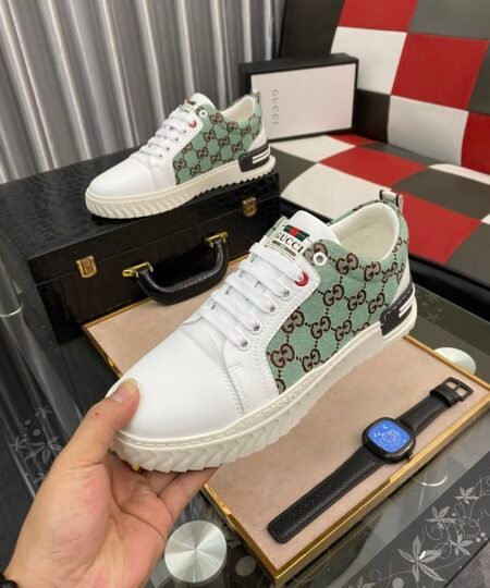 Gucci Men’s GG Ace Sneaker Green And White For Men