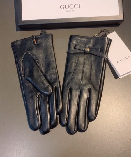 Gucci Gloves With Signature Double G Motif In Black