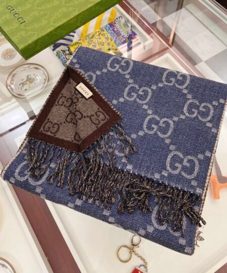 Gucci Jacquard Pattern Knit With Tassels Navy and Brown 190cm/75in 676610 3G200 4165