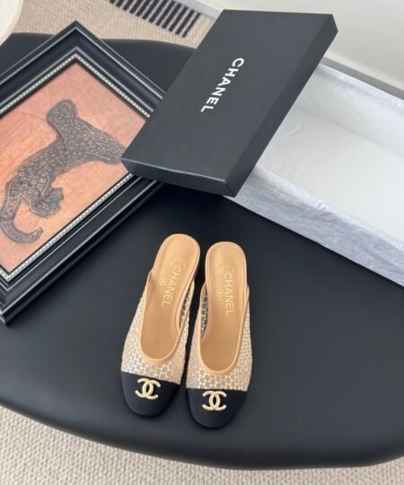 Chanel Sandals Beige/Black For Women