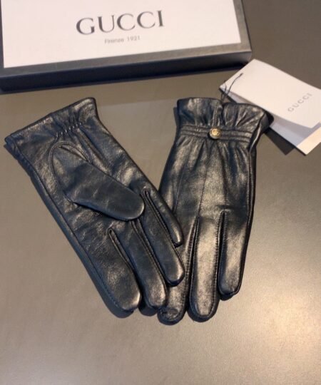 Gucci Gloves With Signature Double G Motif In Black
