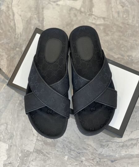 Gucci Men’s GG Crisscross Slide Sandals Black For Men 429362
