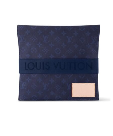 Louis Vuitton LV Travel Kit Bag Blue For Men 57.1in/145cm M77970