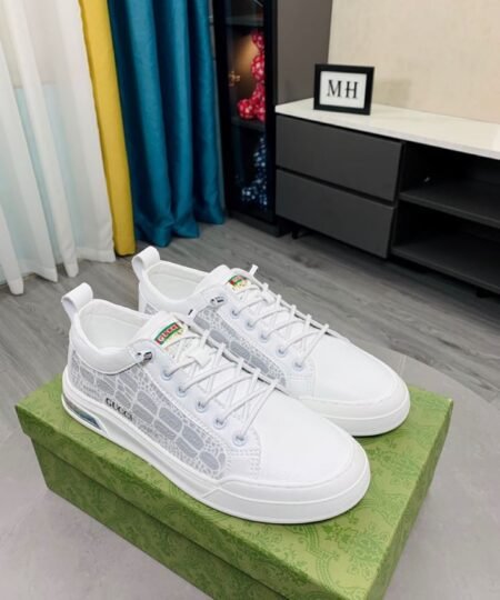 Gucci Men’s Crocodile Embossing Sneakers White For Men
