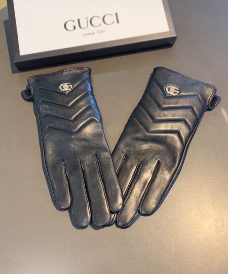 Gucci Gloves With Signature Double G Motif In Black
