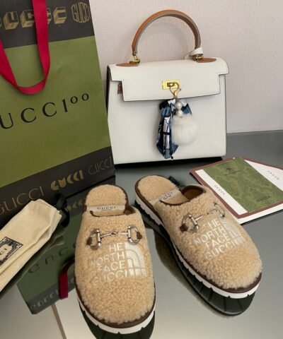 Gucci x The North Face Slippers Beige For Men ‎679923 DEB70