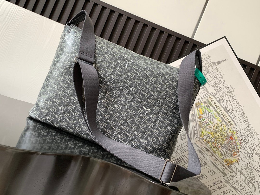 Goyard Capetien MM Messenger Bag Grey For Women 10.2in/26cm CAPETIMMLTY51CG51P - Image 10