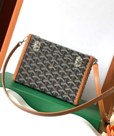 Alternative view of Goyard Cassette Trunk Bag Brown For Women‎ 5.9in/15cm CASSETPMLTY01CL03O