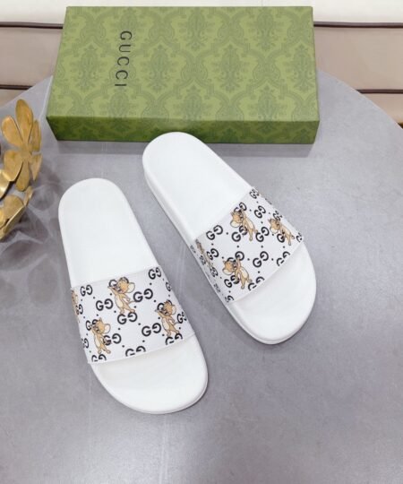 Gucci Women's Jerry Print Slide Sandal White For Women 681867