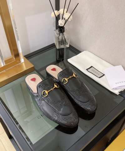 Gucci Women’s GG Matelasse Princetown Slipper Black For Women GG