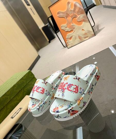 Gucci Women’s GG ‘Soave’ Platform Sandal White For Women GG