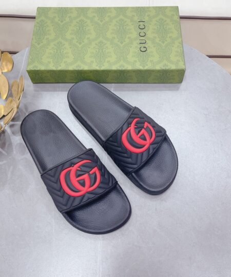 Gucci Women’s Quilted GG Rubber Slide Black And Red For Women 601041