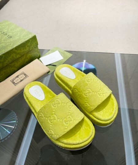 Gucci Women’s GG Platform Sandal Yellow For Women GG