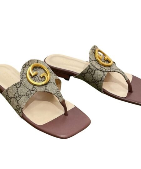 Gucci Blondie Thong Sandal In Monogram Brown For Women ‎‎