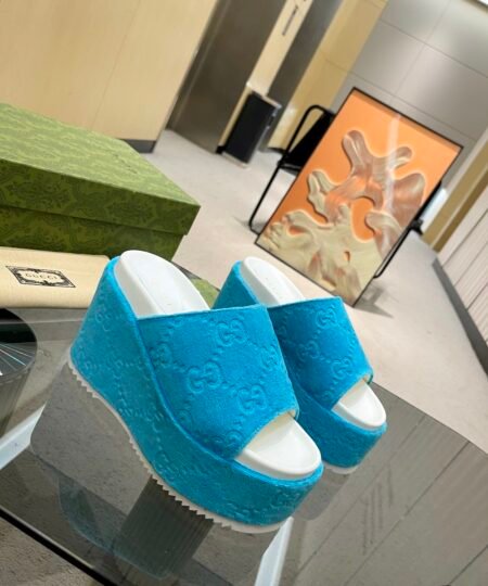 Gucci Women’s GG Platform Sandal Light Blue For Women GG