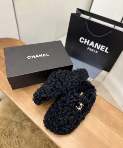 Chanel Women’s Mules Black For Women