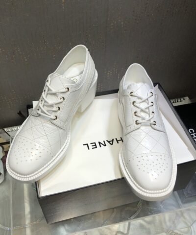 Chanel Women’s Laced Shoes White For Women