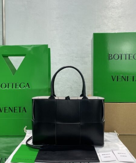 Bottega Veneta Small Arco Tote Bag Black, For Women, Women's Bags 14.2in/36cm