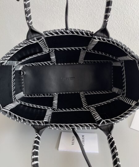 Alternative view of Bottega Veneta Small Arco Tote Bag Black, For Women, Women's Bags 11.8in/30cm