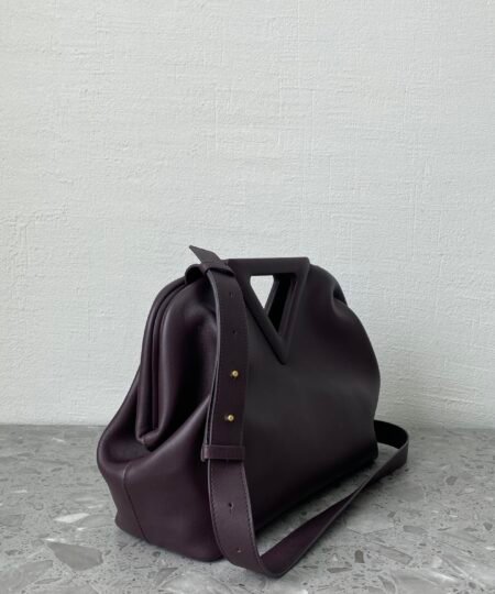 Alternative view of Bottega Veneta Point Grape, For Women, Women’s Bags 13.7in/35cm 652446VCP405010