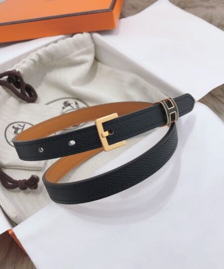 Alternative view of Hermes belt