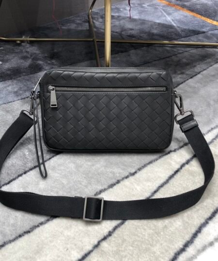 Bottega Veneta Classic Intrecciato Black, For Women, Women’s Bags 9.6in/24.5cm