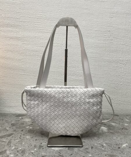 Bottega Veneta Shoulder Bag White, For Women, Women’s Bags 10.2in/26cm 651811V08Z19143