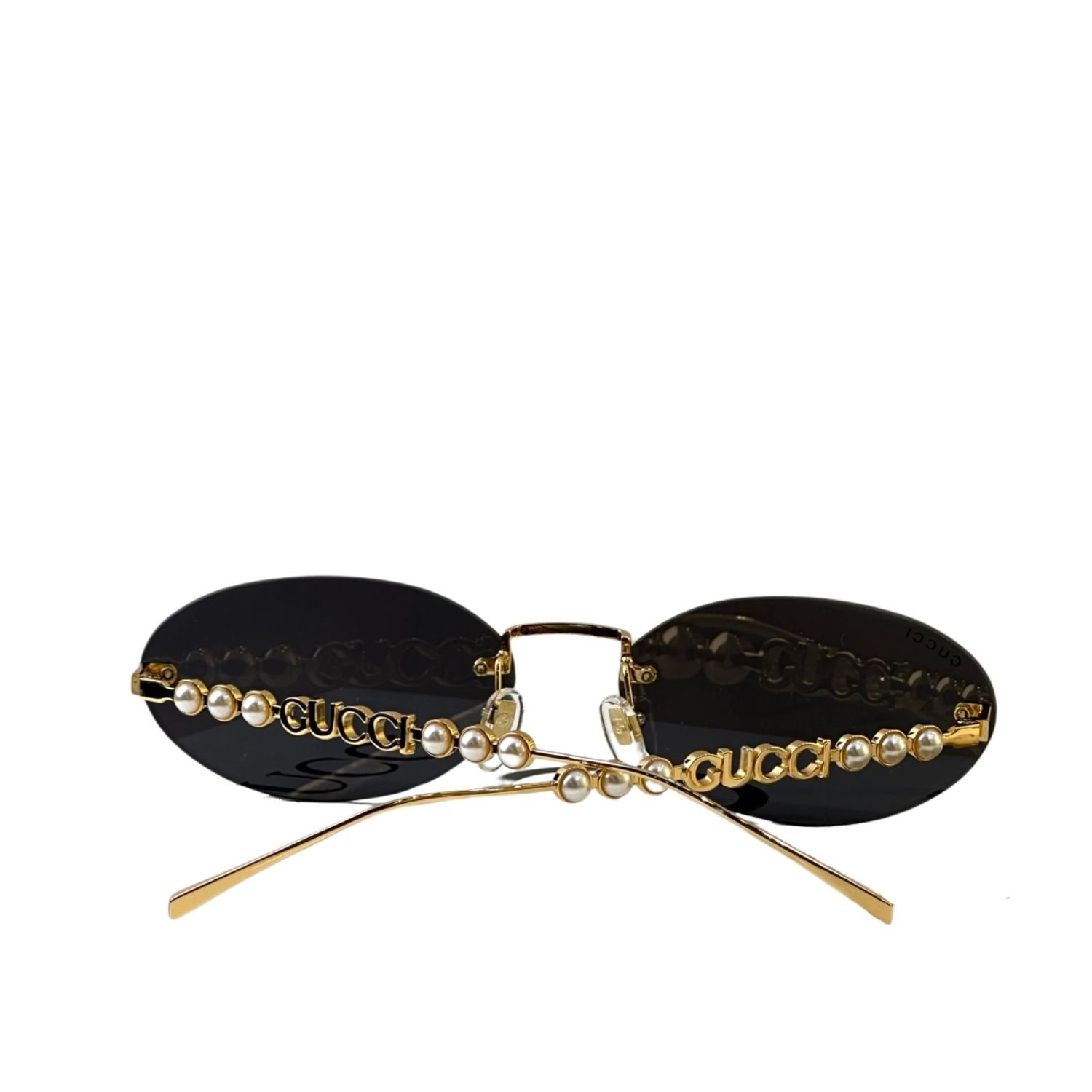 Gucci Oval Frame Sunglasses Black With Gold Toned Metal Frame - Image 4