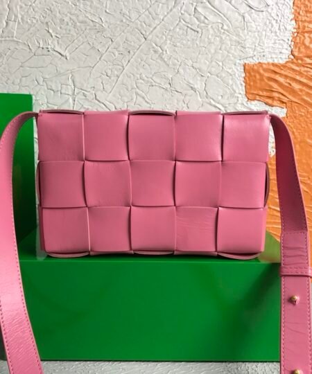 Bottega Veneta Cassette Light Pink, For Women, Women’s Bags 9.1in/23cm
