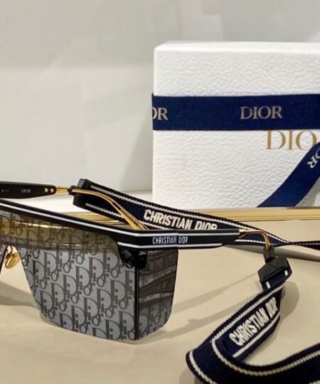 Dior Club M1U Black