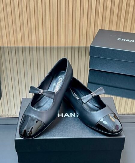 Alternative view of Chanel Sandals Black For Women