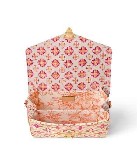 Alternative view of [True-to-ORIGINAL] Louis Vuitton Pochette Metis Bag Beige For Women 9.8in/25cm M11461