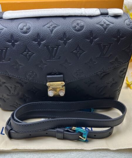 Alternative view of [True-to-ORIGINAL] Louis Vuitton Pochette Metis Navy Blue For Women 25cm/9.8in - M47142