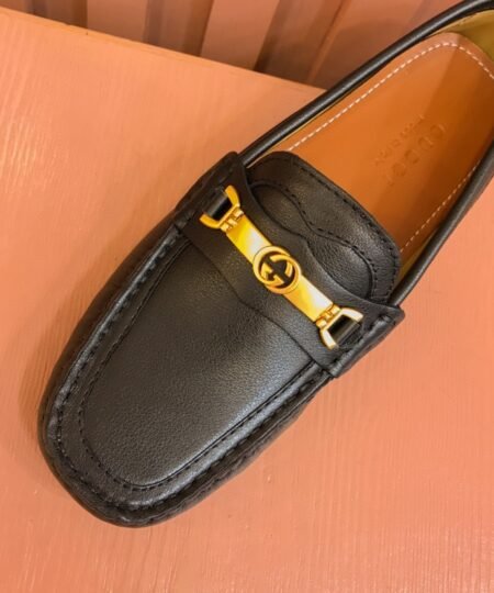 Alternative view of Gucci Men’s Loafer With Interlocking G Horsebit ‎Black For Men 655519