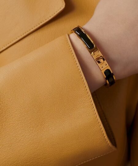 Alternative view of Hermes Mini Clic Kelly Bracelet Noir H200004F 01PM