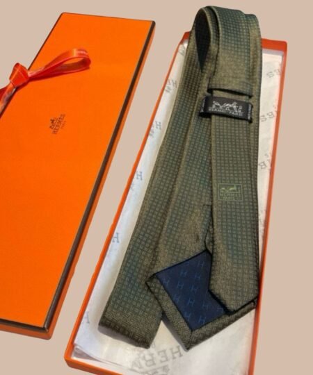Alternative view of Hermes Elegent Green Silk Tie For Men