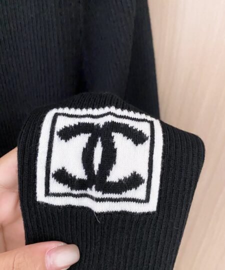 Alternative view of Chanel Clothes – Long Sleeves Ribbed Knit Sweater Black For Women