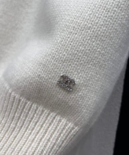Alternative view of Chanel Cardigan White For Women